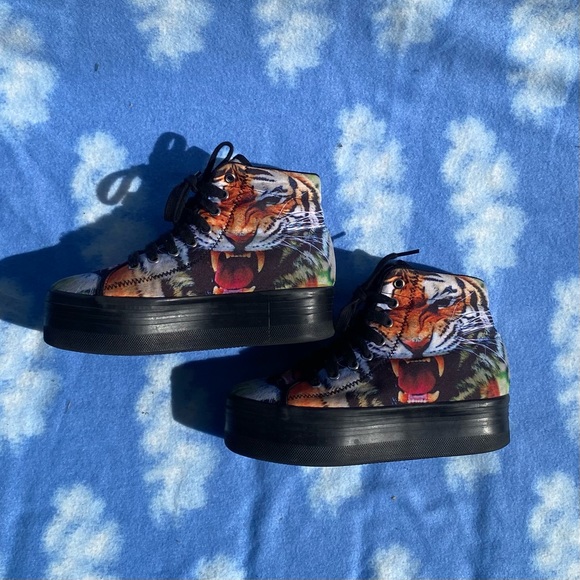Jeffrey Campbell Tiger Platforms - Picture 4 of 7